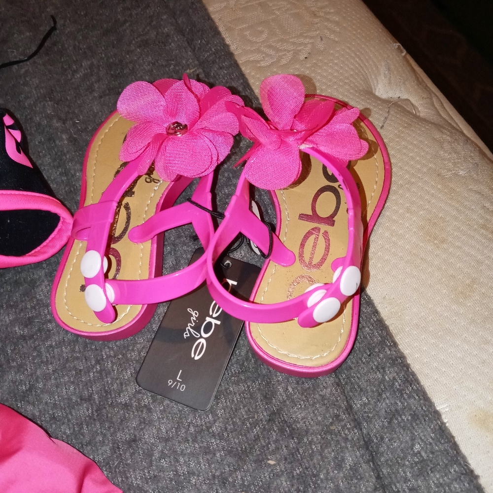 Sandal
